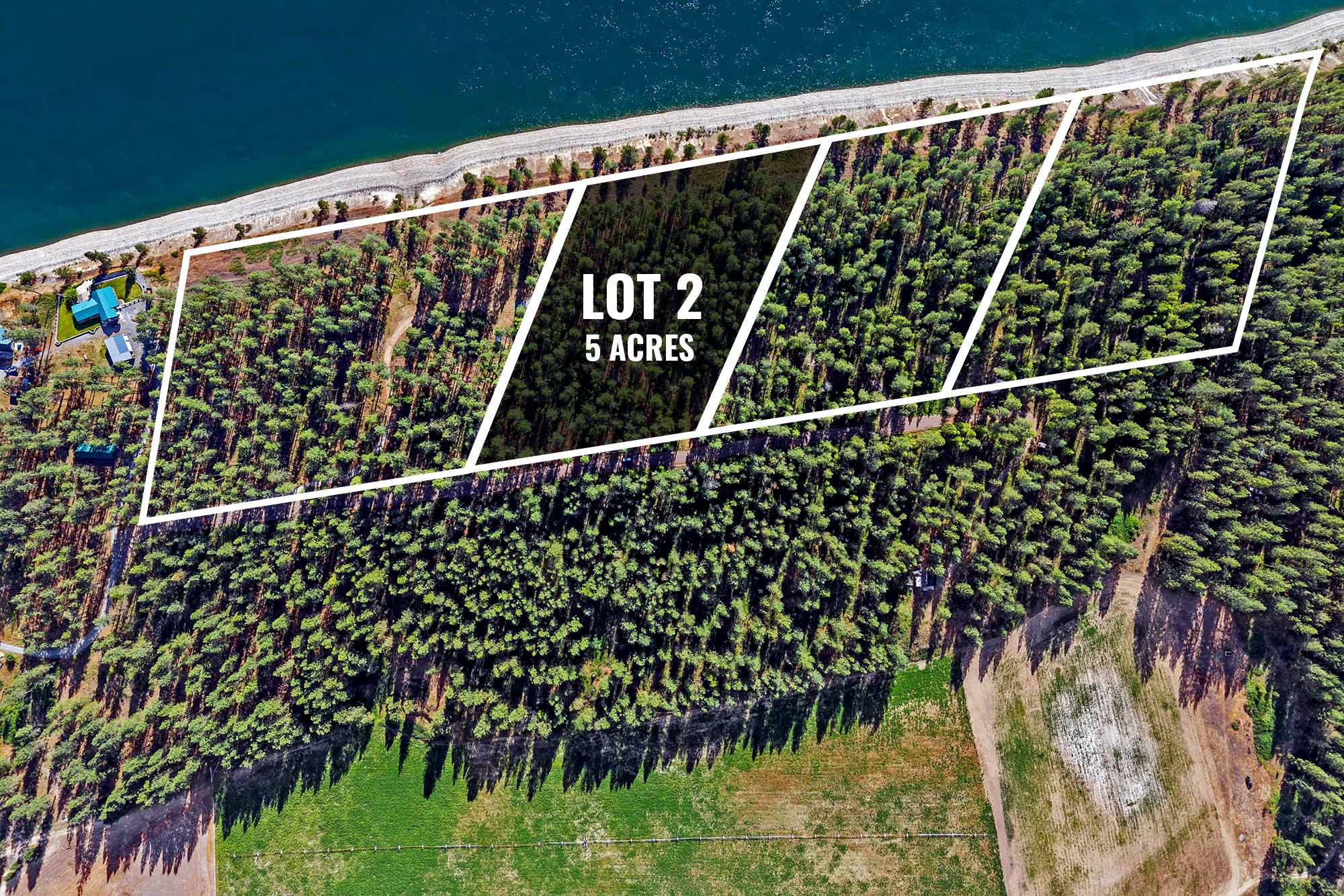 Lot 2 overlooking Lake Roosevelt in Stevens County